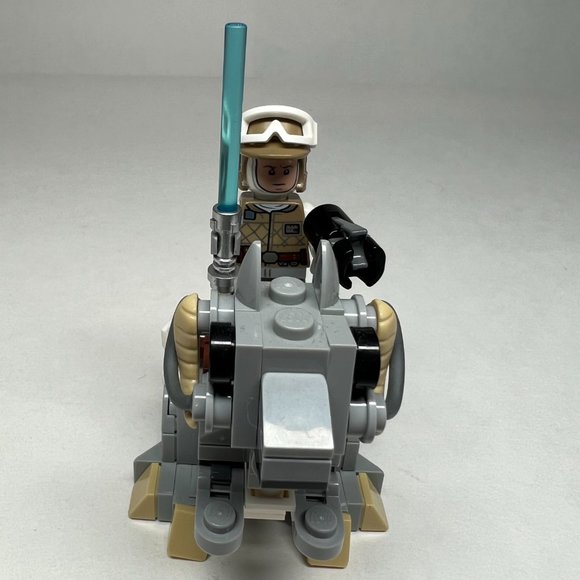 RETIRED Lego AT-AT vs TaunTaun Microfighter Set 75298 Preowned - Picture 5 of 9